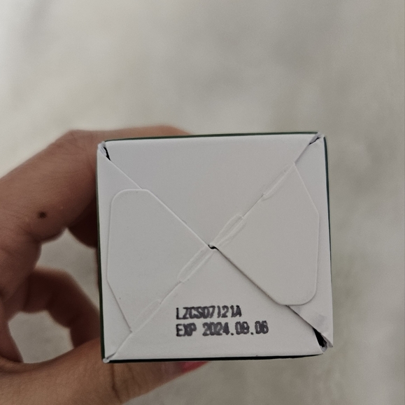 Dearboo Skin Balancing Centella Cica Zero Serum - Picture 3 of 3